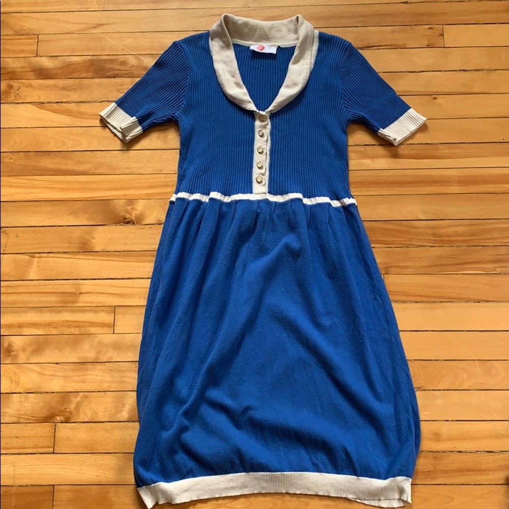 Retro inspired Collared Knit Dress